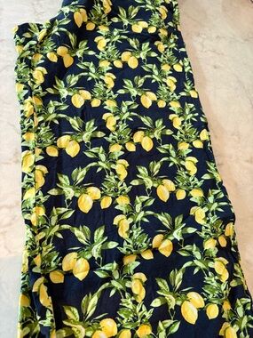 LOFT wide leg capris size L